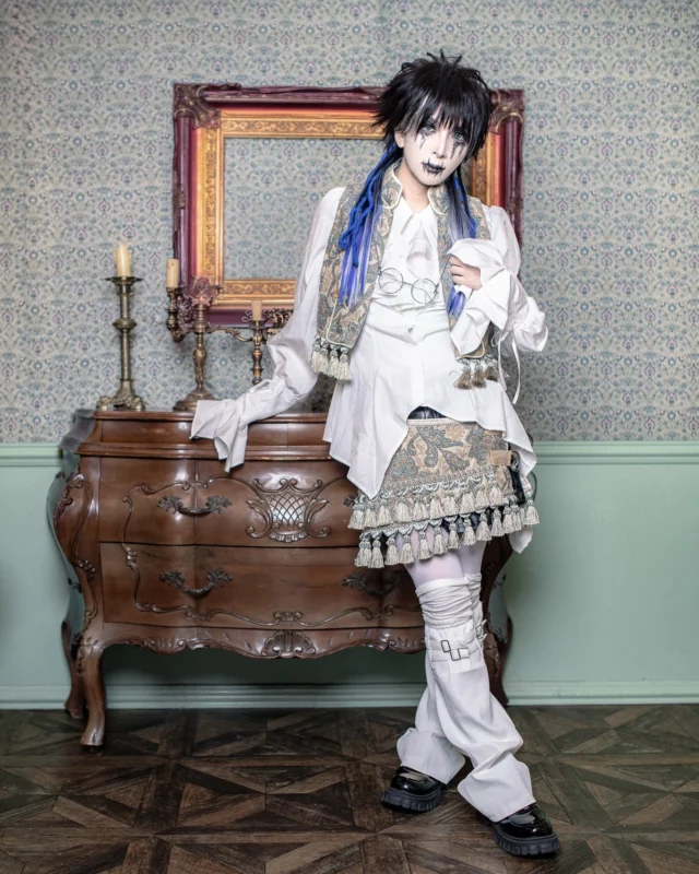 glamscure / fruitless ★ワンマン限定配布CD★ glamscure 結成10周年記念単独公演 2025年12月11日(木) 巣鴨獅子王